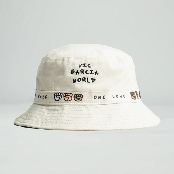 D7AE5158-93BD-4302-8182-  display picture 2
